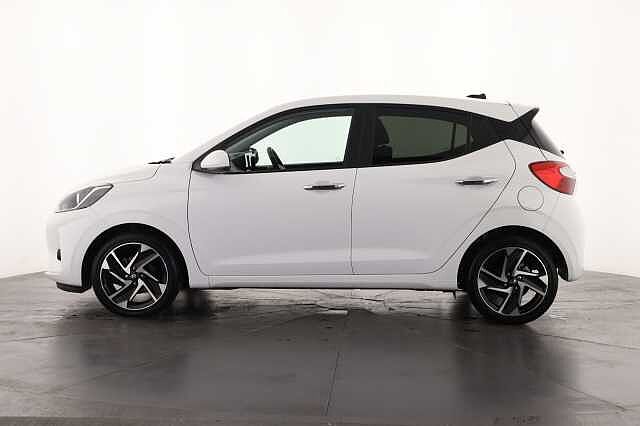 Hyundai i10 1.0 MPi Premium 5dr Auto Hatchback
