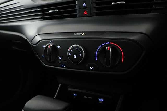 Hyundai i20 1.0T GDi Advance 5dr DCT Hatchback