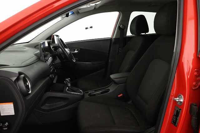 Hyundai KONA 1.6 GDi Hybrid Premium 5dr DCT Hatchback
