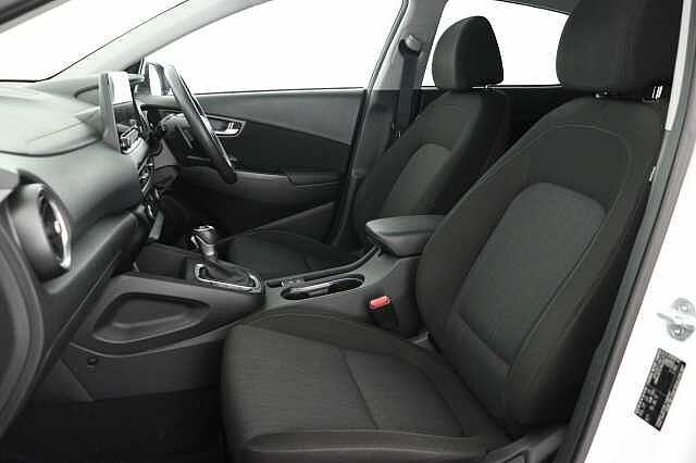 Hyundai KONA 1.6 GDi Hybrid Premium 5dr DCT Hatchback