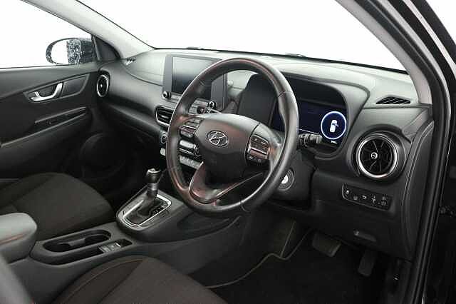 Hyundai KONA 1.6 GDi Hybrid SE Connect 5dr DCT Hatchback