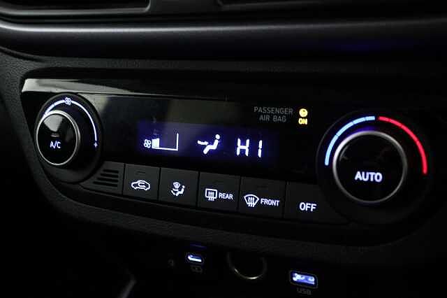 Hyundai i10 1.0 [63] Premium 5dr Auto [Nav] Hatchback