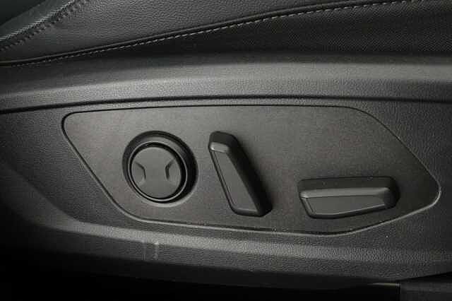 Hyundai TUCSON 1.6 TGDi 48V MHD Ultimate 5dr 2WD DCT Estate