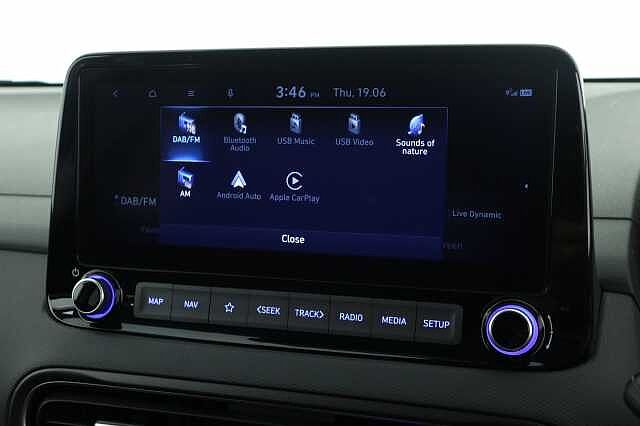 Hyundai KONA 1.6 GDi Hybrid Premium 5dr DCT Hatchback