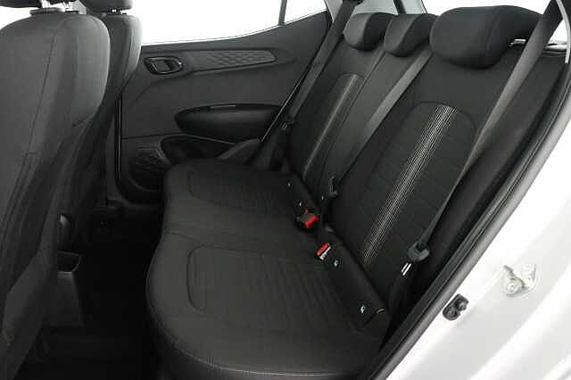 Hyundai i10 1.0 [63] Advance 5dr Auto [Nav] Hatchback