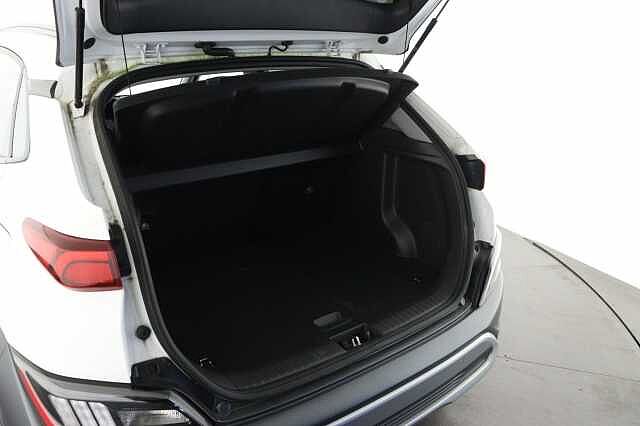 Hyundai KONA 1.6 GDi Hybrid Premium 5dr DCT Hatchback