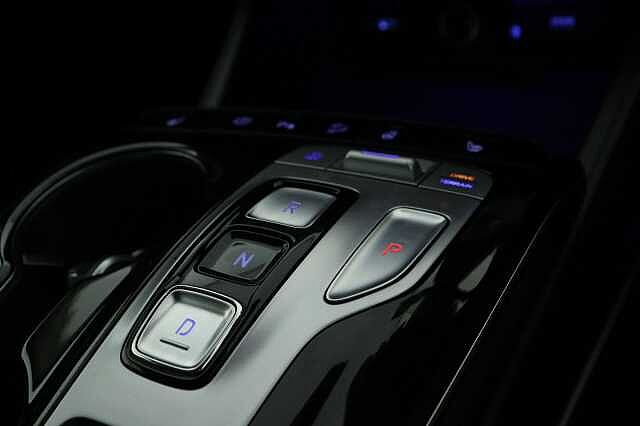 Hyundai TUCSON 1.6 TGDi Plug-in Hybrid Premium 5dr 4WD Auto Estate