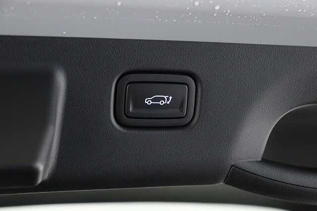 Hyundai KONA 1.6 GDi Hybrid Ultimate 5dr DCT [Lux Pack]