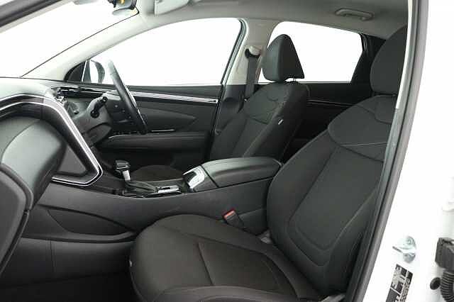 Hyundai TUCSON 1.6 TGDi 48V MHD SE Connect 5dr 2WD DCT