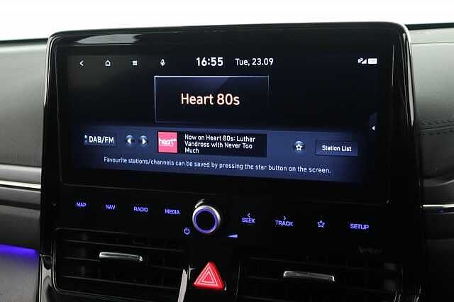Hyundai IONIQ 1.6 GDi Hybrid Premium 5dr DCT