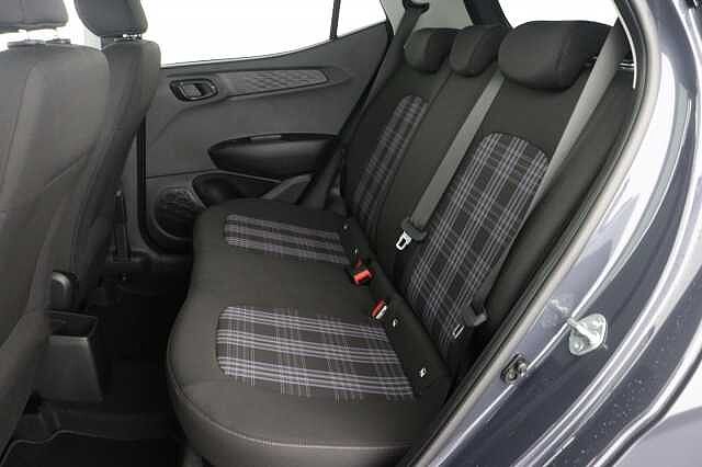 Hyundai i10 1.0 [63] Premium 5dr Auto [Nav]