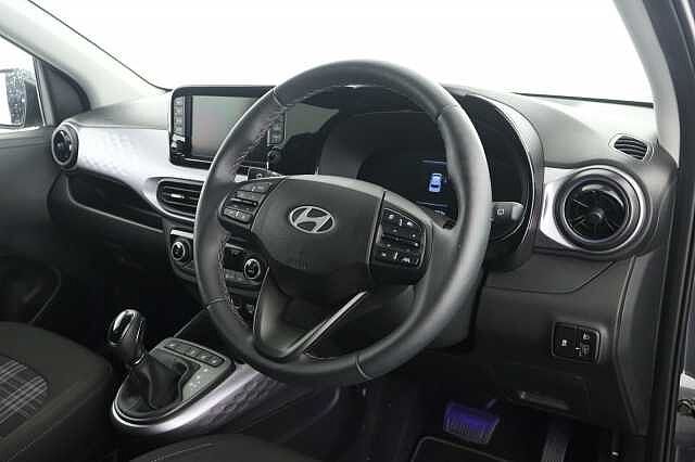 Hyundai i10 1.0 [63] Premium 5dr Auto [Nav]