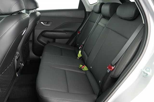 Hyundai KONA 1.6T 138 Ultimate 5dr DCT Metallic - Shimmering Silver