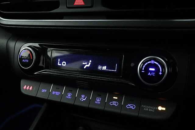 Hyundai KONA 1.6 GDi Hybrid Premium 5dr DCT