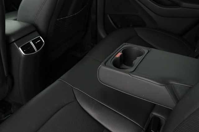 Hyundai IONIQ 1.6 GDi Hybrid Premium SE 5dr DCT