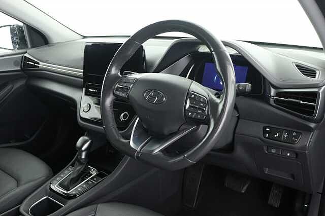 Hyundai IONIQ 1.6 GDi Hybrid Premium SE 5dr DCT