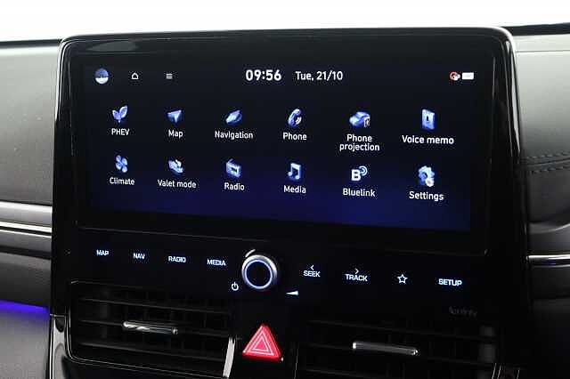 Hyundai IONIQ 1.6 GDi Plug-in Hybrid Premium SE 5dr DCT