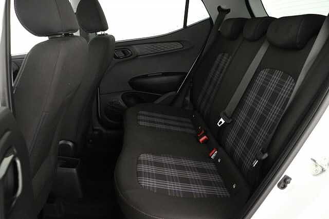 Hyundai i10 1.0 [63] Premium 5dr Auto [Nav]