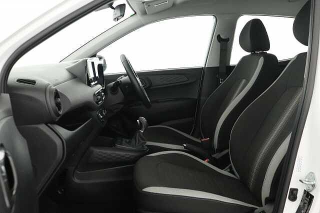 Hyundai i10 1.0 [63] Advance 5dr Auto [Nav]