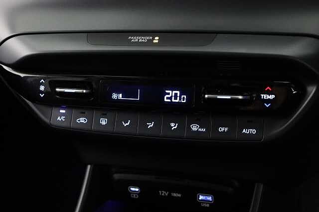 Hyundai I20 1.0T GDi Premium 5dr DCT Black