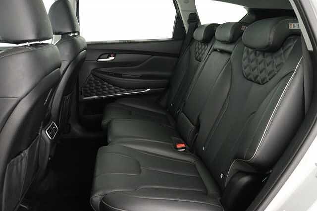 Hyundai SANTA FE 1.6 TGDi Hybrid Ultimate 5dr 4WD Auto