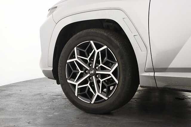 Hyundai TUCSON 1.6 TGDi Hybrid 230 N Line S 5dr 2WD Auto Silver