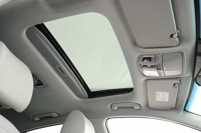 Hyundai KONA 150kW Ultimate 64kWh 5dr Auto White