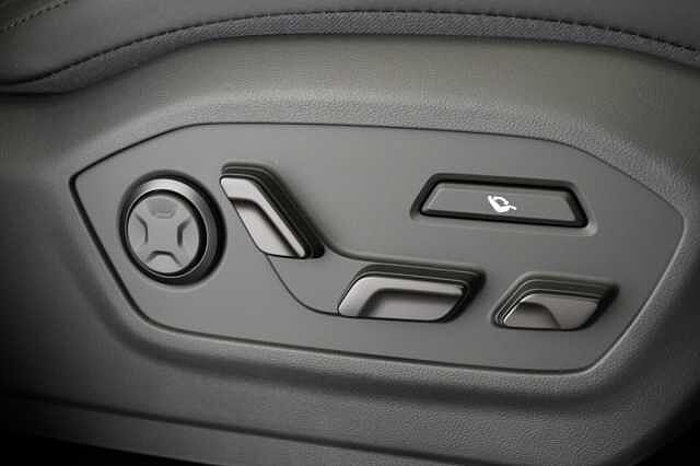 Hyundai SANTA FE 1.6 TGDi Hybrid Calligraphy 5dr 4WD Auto