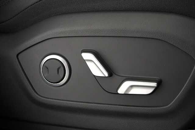 Hyundai SANTA FE 1.6 TGDi Plug-in Hybrid Premium 5dr 4WD Auto