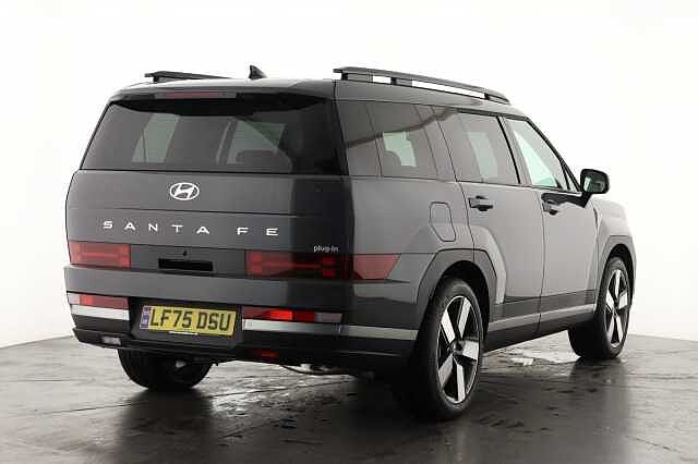 Hyundai SANTA FE 1.6 TGDi Plug-in Hybrid Premium 5dr 4WD Auto