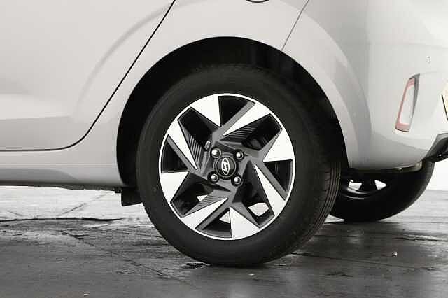 Hyundai i10 1.0 [63] Advance 5dr [Nav]