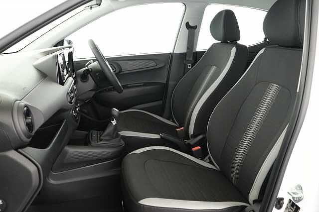 Hyundai i10 1.0 [63] Advance 5dr [Nav]
