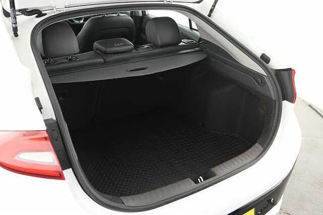 Hyundai IONIQ 1.6 GDi Hybrid Premium SE 5dr DCT