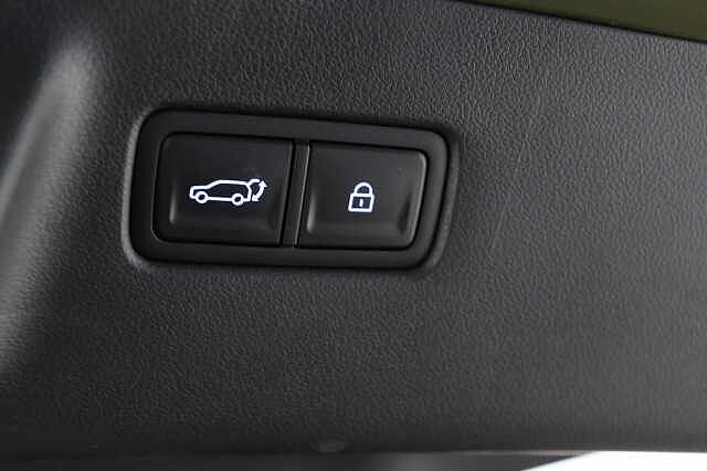 Hyundai SANTA FE 1.6 TGDi Hybrid Calligraphy 5dr 4WD Auto [6 Seats]