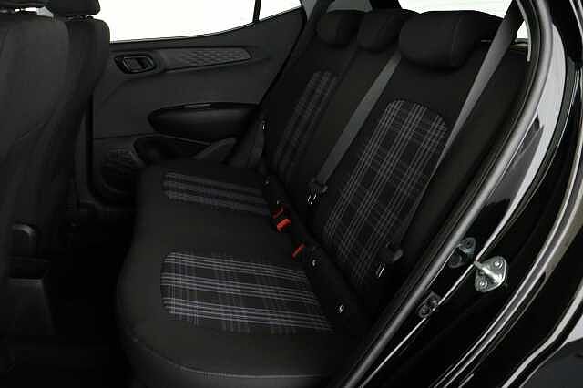 Hyundai i10 1.2 [79] Premium 5dr Auto [Nav]