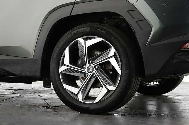 Hyundai TUCSON 1.6 TGDi Plug-in Hybrid Ultimate 5dr 4WD Auto Grey