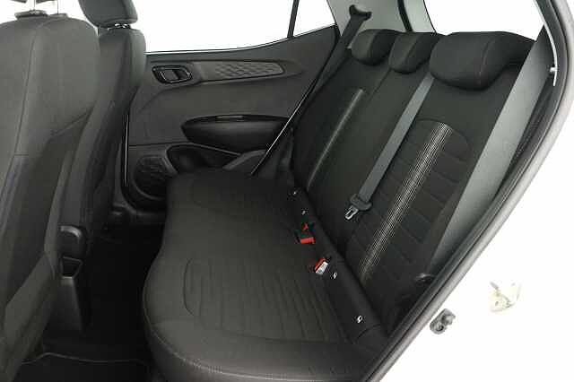 Hyundai i10 1.2 MPi Premium 5dr