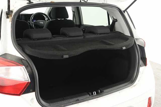 Hyundai i10 1.0 MPi Premium 5dr